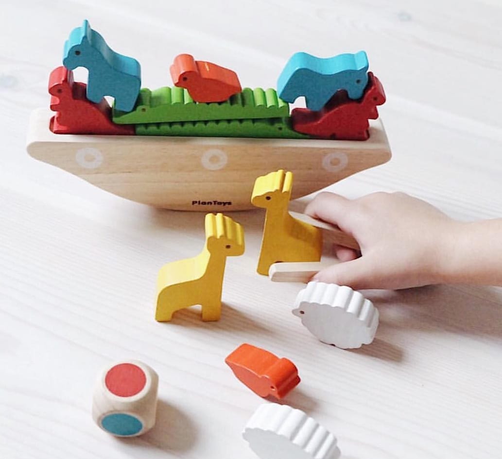 5136 BALANCING BOAT